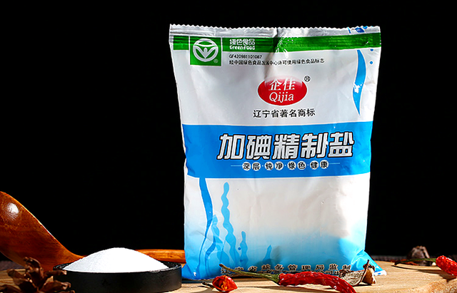 食盐挑选指南 加碘、低钠、营养盐，科学选择不盲目